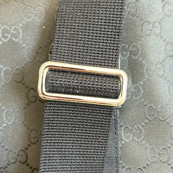 Gucci Duffle bag - Picture 6 of 16